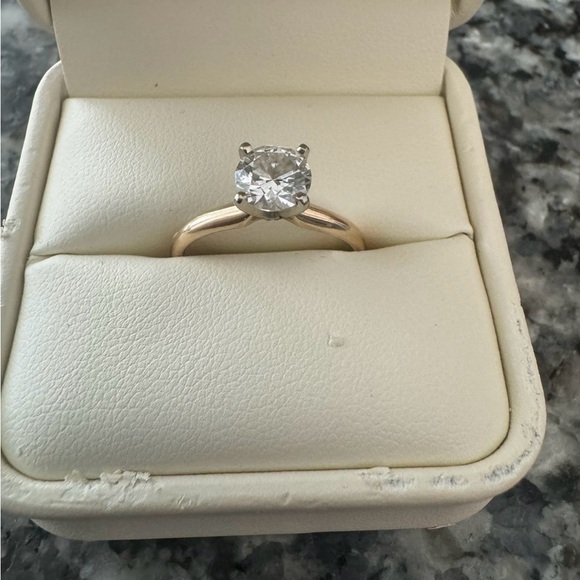 Wedding Ring Set - Picture 2 of 6